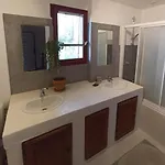 Holiday home Maison Provencale Avec Jacuzzi Pierrevert